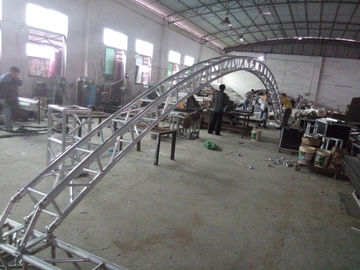 Do fardo de alumínio da fase da conexão do torneira do arco do comprimento do preto 300*300*12m capacidade de carga forte